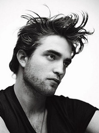 Rob in una foto del servizio di GQ